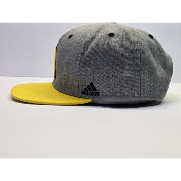 Adidas Collection Snapback | Adjustable | One Size - Picture 3 of 8